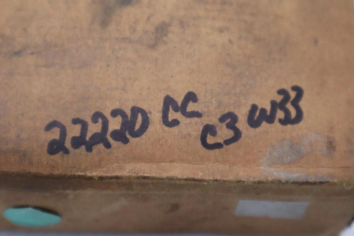 Used SKF 22220-CC/C3W33 / 22220CC/C3W33  Bearing -STOCK 2947CC