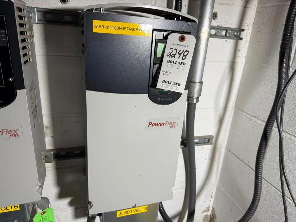 Used 50 HP ALLEN BRADLEY POWERFLEX 755 DRIVE CAT. 20G11NE052JA0NNNNN 600V MFG. 2022