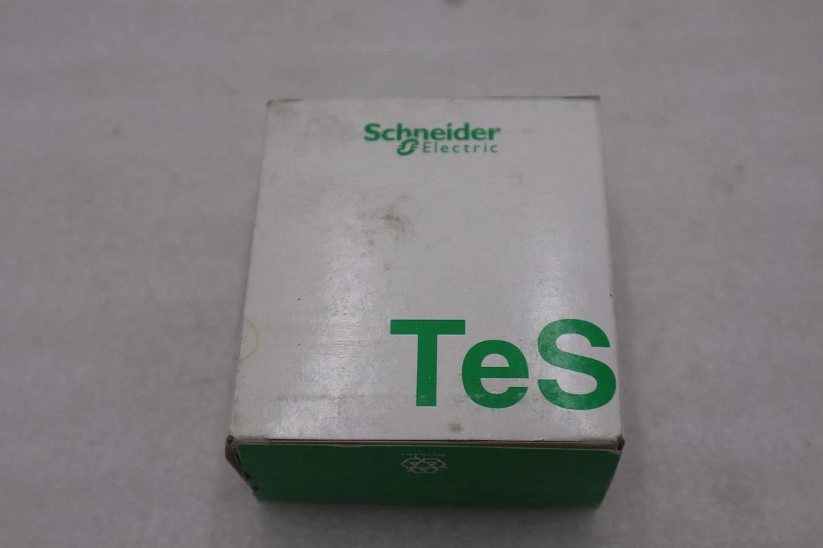 Used Schneider GV2ME05 Motor Circuit Breaker - NEW IN BOX - STOCK GF560A