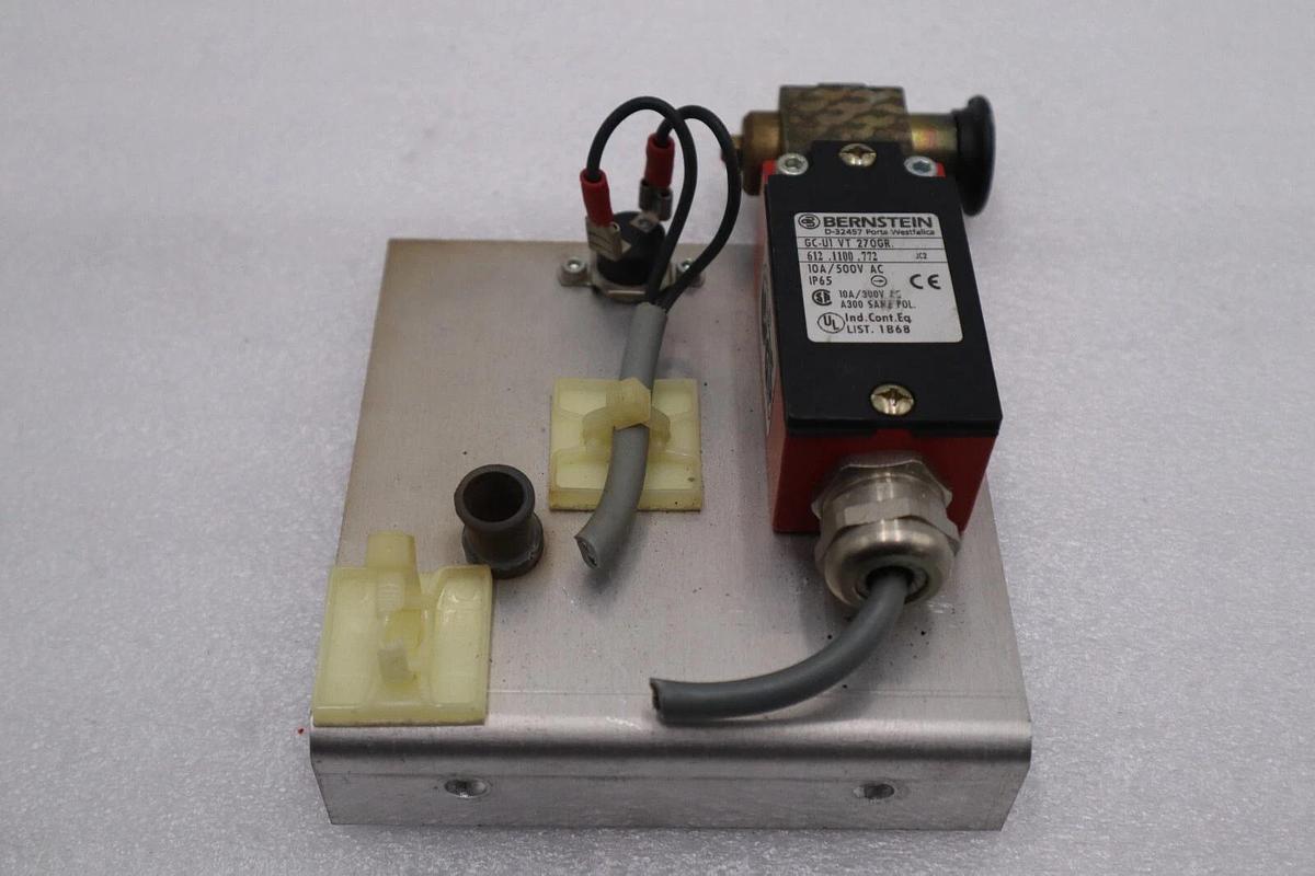 Used Bernstein GC-U1VT-270GR Safety Switch Door Guard Gate STOCK L-458C