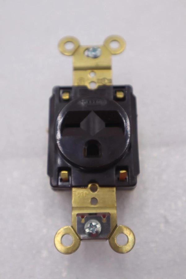 HUBBELL HBL5661 SINGLE RECEPTACLE 15A 250V STOCK #K-2144