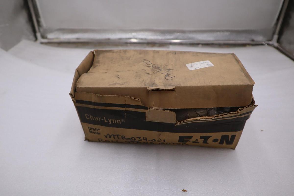 Used NEW OEM Char-Lynn 101-2105-009 / Eaton 101-2105-009 HYDRAULIC Motor STOCK GF-562