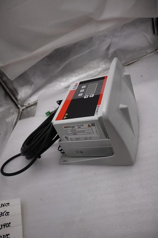 Used BTG CPM-1400 PH/Q0/M1/S2/H3/C10/R15 CONSISTENCY TRANSMITTER - NEW - STOCK 3827CC