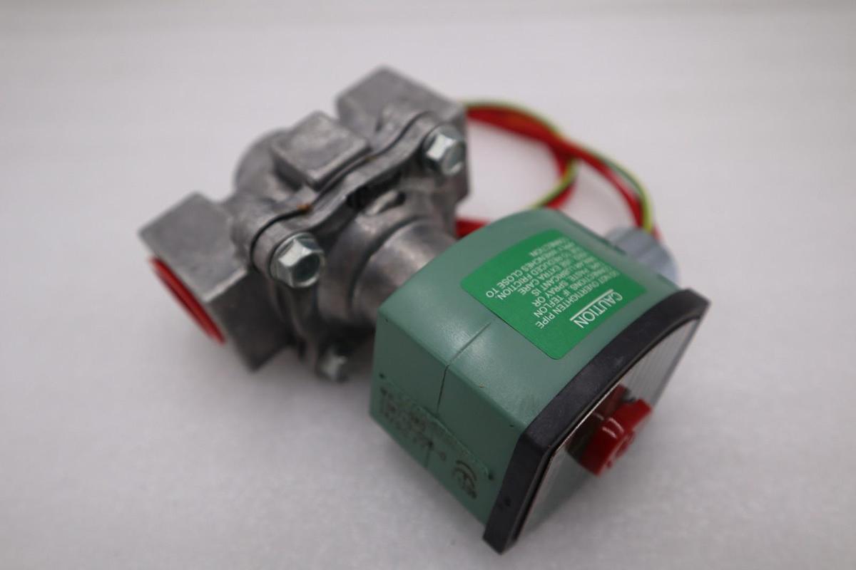 Used NEW ASCO 8215G033 SOLENOID VALVE 3/4" 125 PSI STOCK H1590