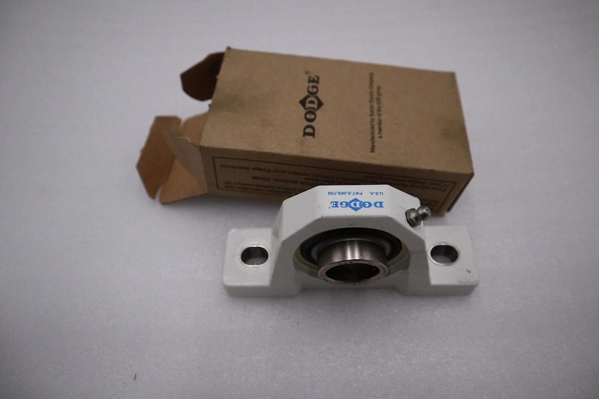 Dodge 127501 Polymer Housed Pillow Block P2B-SCEZ-100-PCR 1" Bore NEW IN BOX