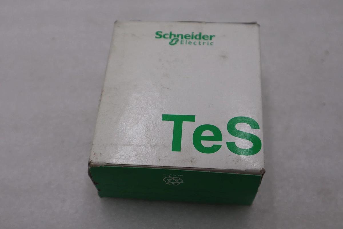 Used Schneider Electric GV2ME07 Manual Motor Circuit Breaker - STOCK GF559A