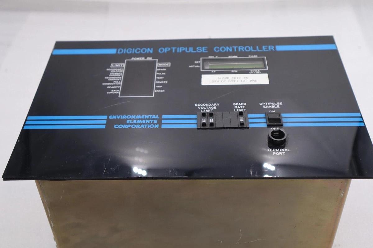 Used ENVIRONMENTAL ELEMENTS CORP DIGICON OPTIPULSE CONTROLLER STOCK 1764