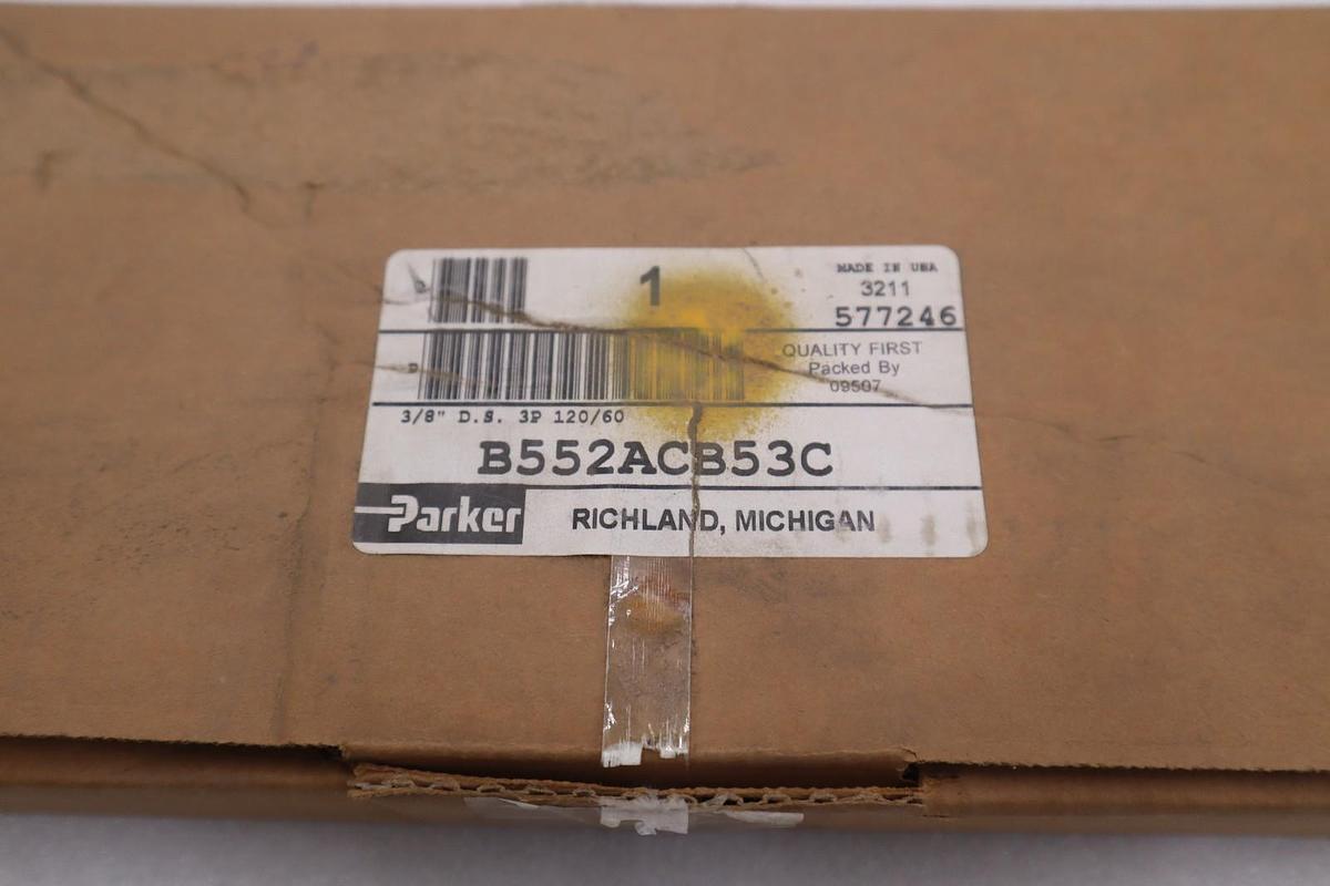 Used NEW OPEN BOX Parker B552ACB53C Pneumatic Solenoid Valve 150 PSI STK GF484A