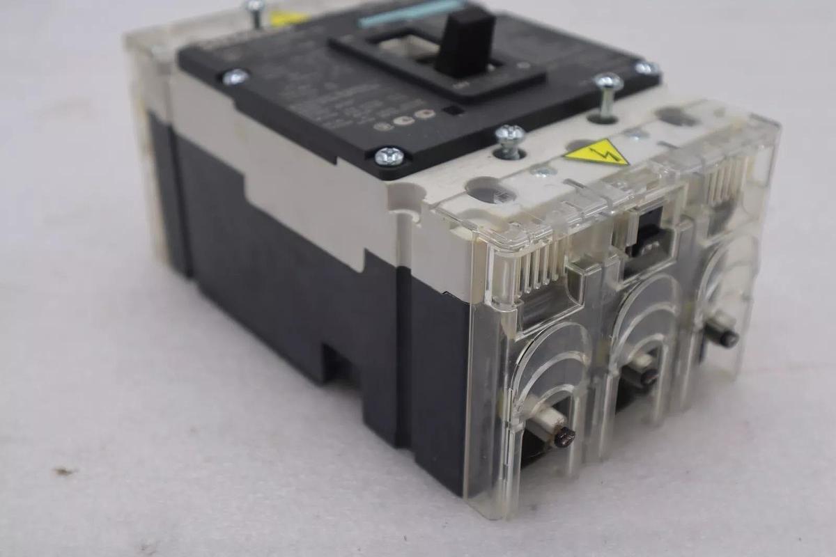 Used SIEMENS 3VL1110-2KE30-0AA0 CIRCUIT BREAKER 100A STOCK 3311
