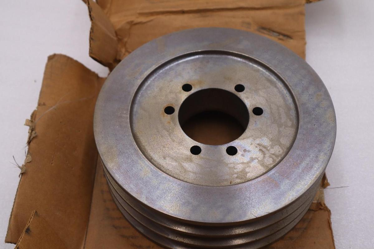 NEW DODGE 455626 SHEAVE 3 A 6.4 B6.8 NEW OLD STOCK STOCK 2961-C