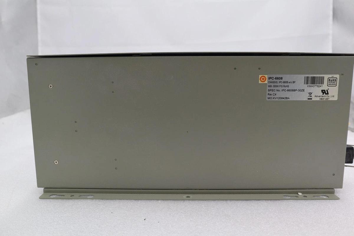 Used ADVANTECH IPC-6608BP-30Z PC 8 SLOT IPC6608BP30ZE SUPER SWAP STOCK 2166