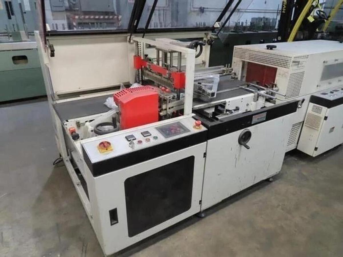 Used ADVANTAGE SIDE SEAL SHRINK SYSTEM MANUFACTURED 2012 SS440