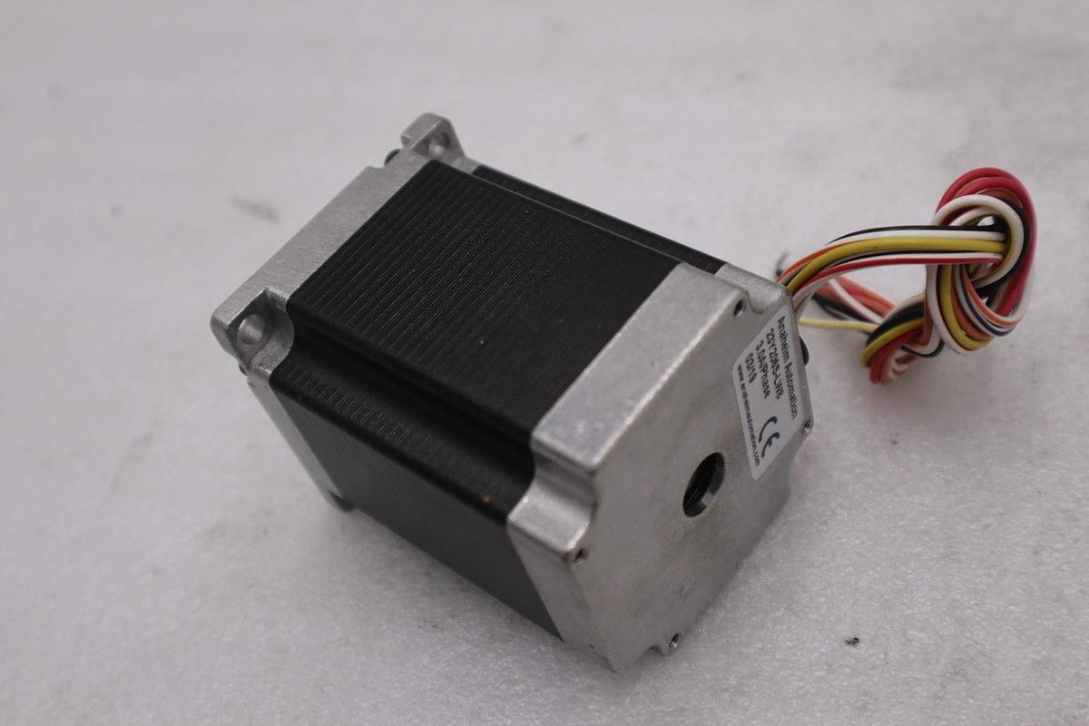 Used NEW OPEN BOX Anaheim Automation 23Y206S-LW8 Stepper Motors STK 3275A