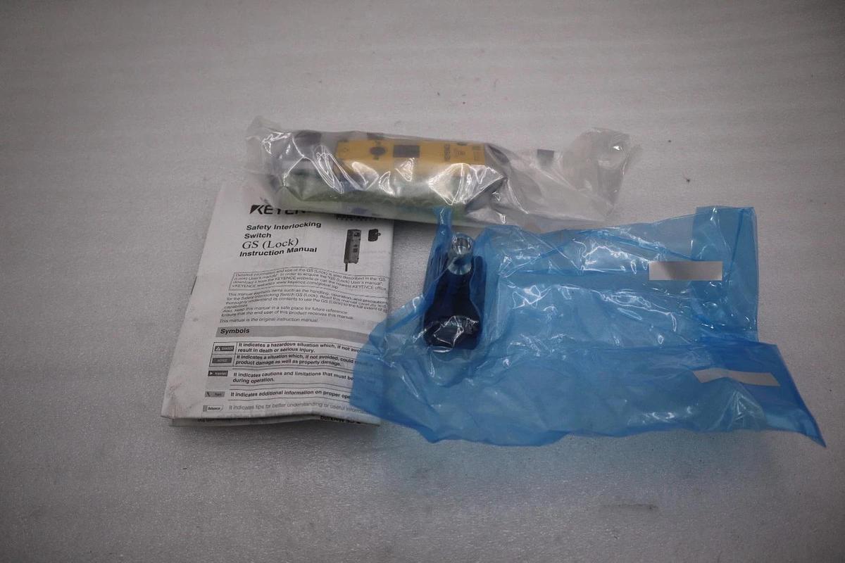 Used Keyence GS-71PC Safety Interlock Switch - STOCK 1424CC
