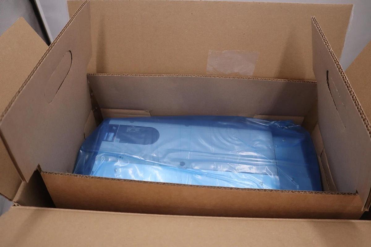 Used NEW YASKAWA SGD7S-370D30B000F64 SERVO DRIVE STOCK 1553-A