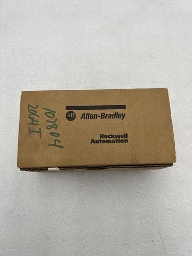 Used Allen Bradley 1491-R126 Fuse Block Series A 3-Pole 1-30Amp 600Volt #K-1957