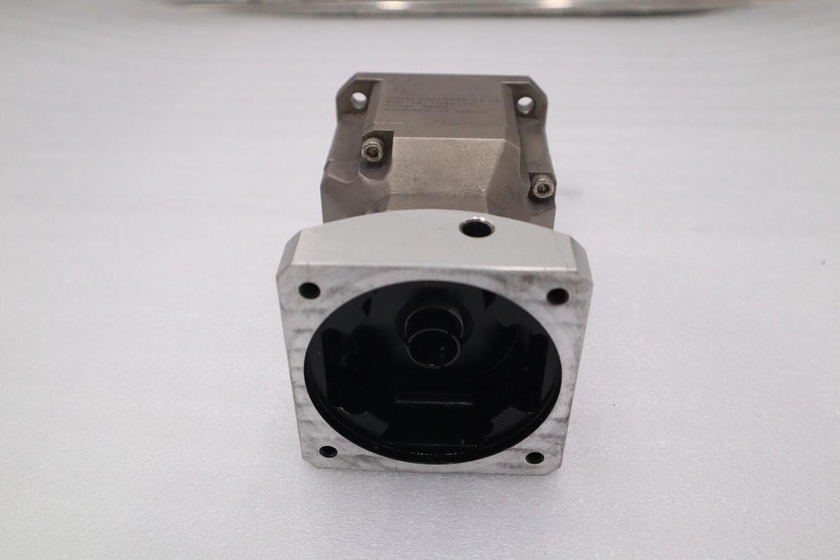 Used Apex Dynamics AB090-S2-P2 Gearbox Reducer 20:1 12 AVAILABLE STOCK M-183