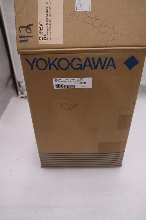 Used NEW BOX YOKOGAWA AXFA14C-E2-21/FF1/SCT ADMAG AXF MAGNETIC FLOWMETER STOCK G77A