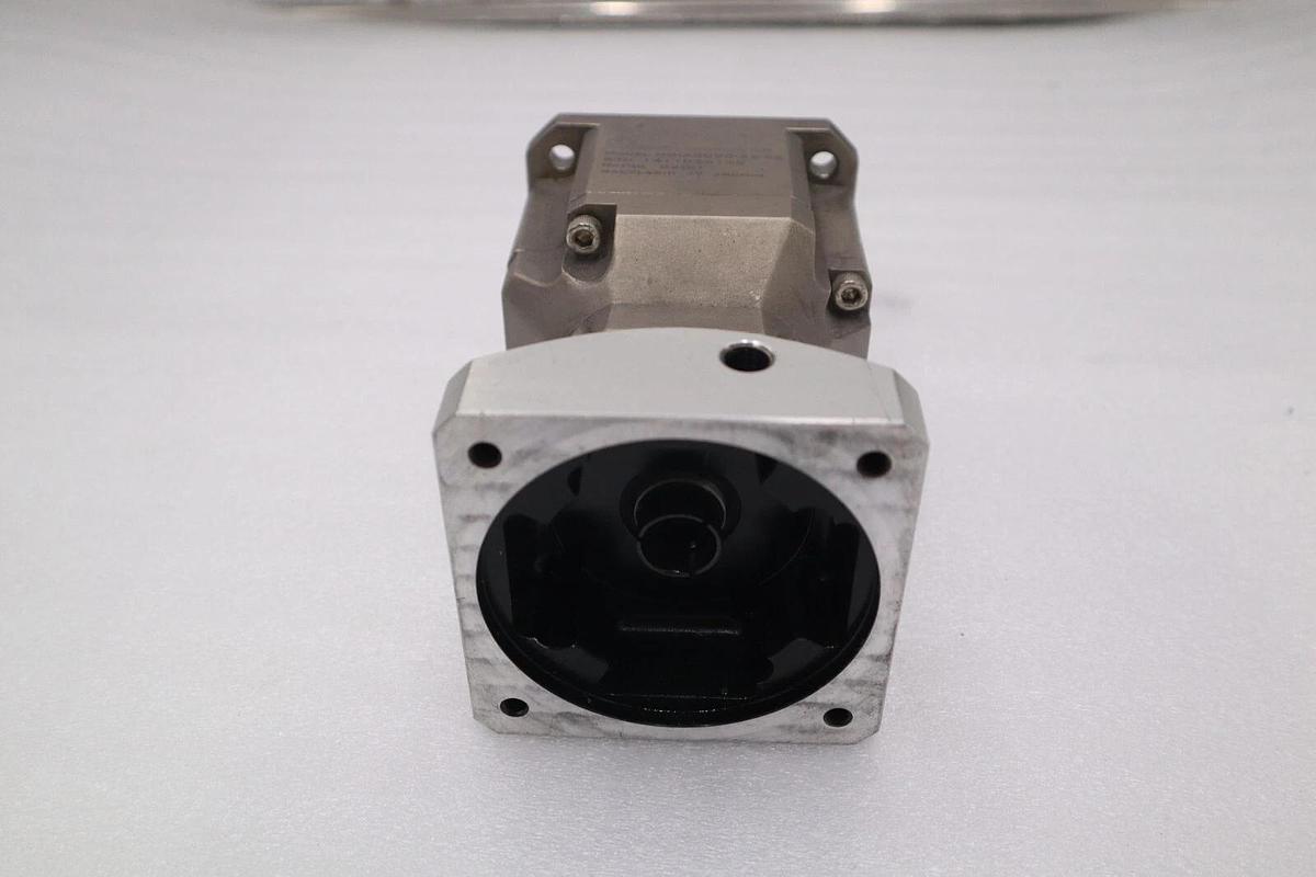 Used Apex Dynamics AB090-S2-P2 Gearbox Reducer 30:1 12 AVAILABLE STOCK M-183