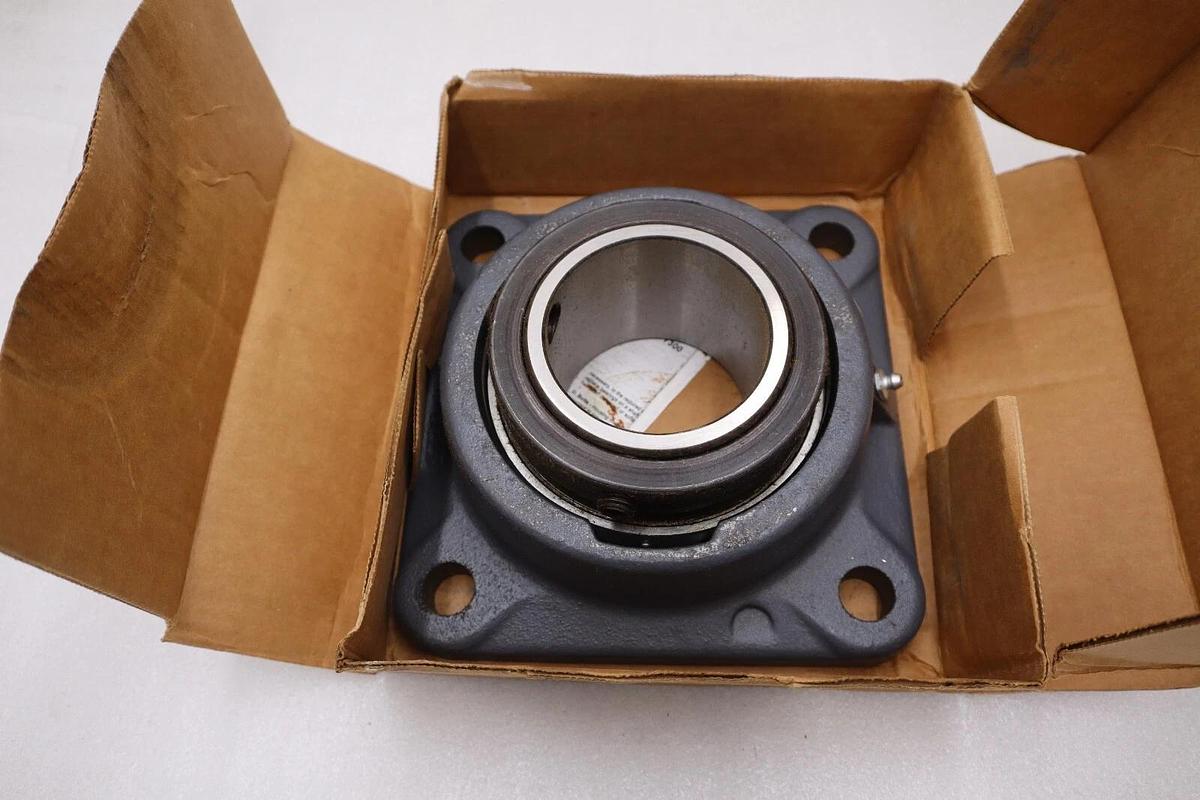 REXNORD F3U2E48N / F3U2E48N (BRAND NEW) STOCK H257A
