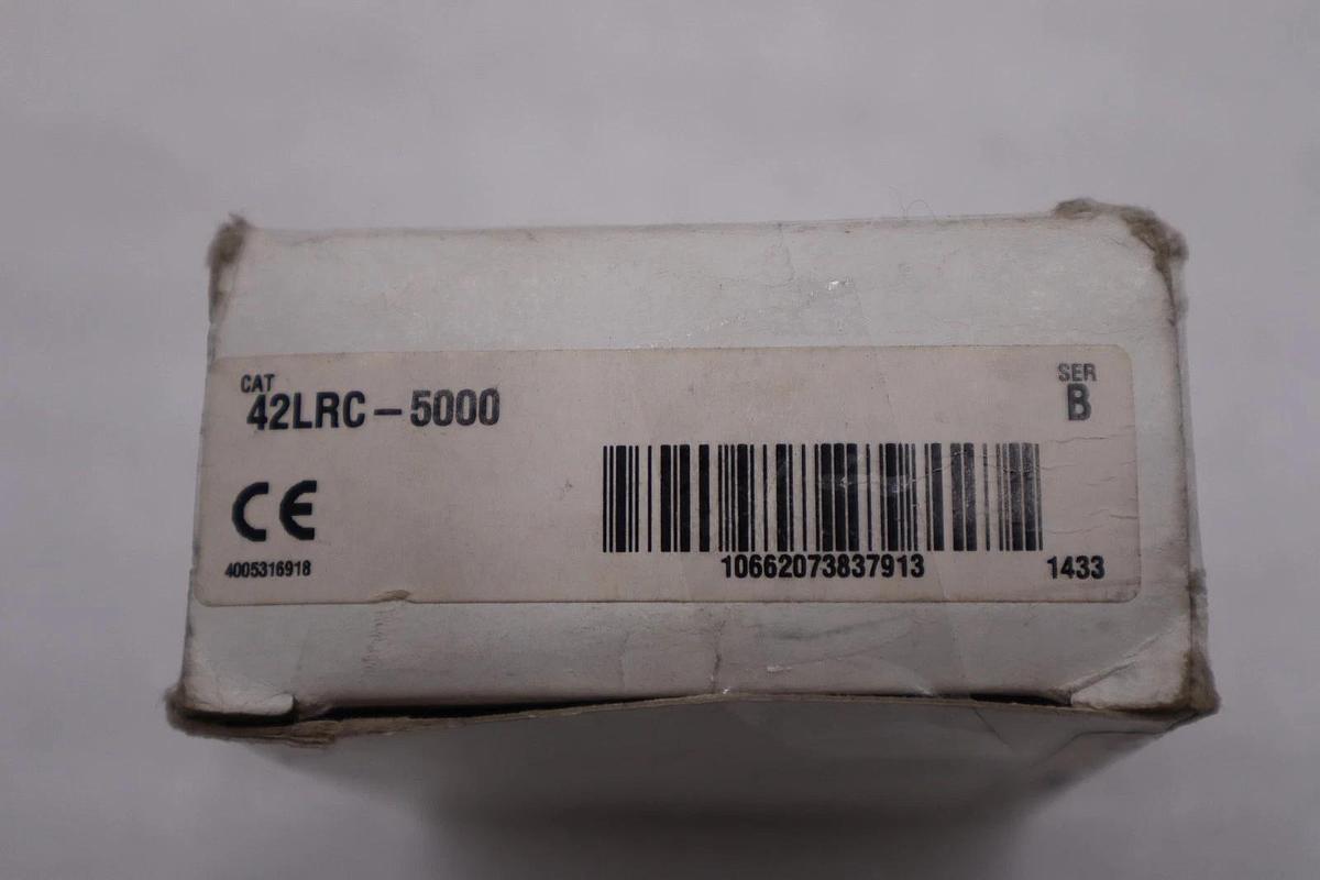 Used NIB Allen Bradley 42LRC-5000 /B PHOTOSWITCH 5000 STOCK H814A