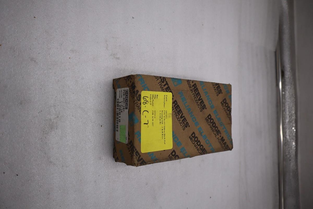 Used DODGE P2B-SCM-107 - 2 Bolt Pillow Block 1-7/16" Bore Insert STK K3240CC