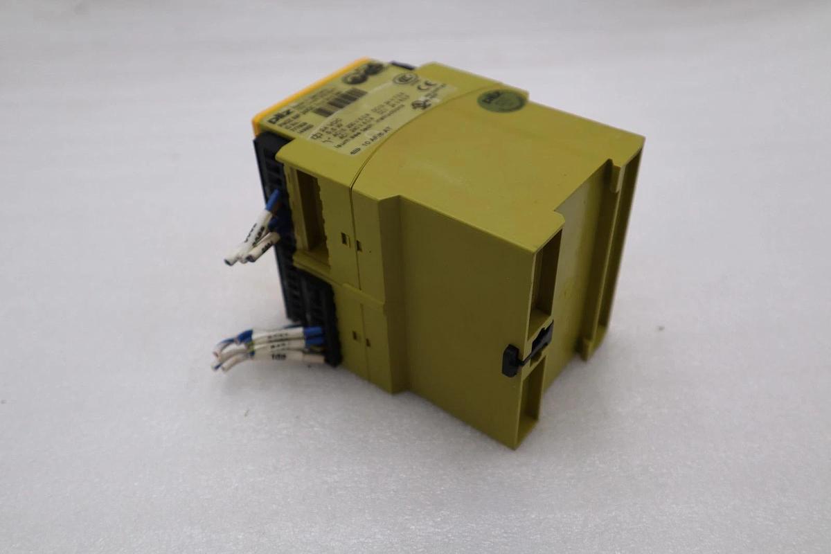 Used PILZ PNOZ X9P - SAFETY RELAY - 24VDC 7 N/O, 2 N/C, 2 SO - 5.5W STOCK H1435