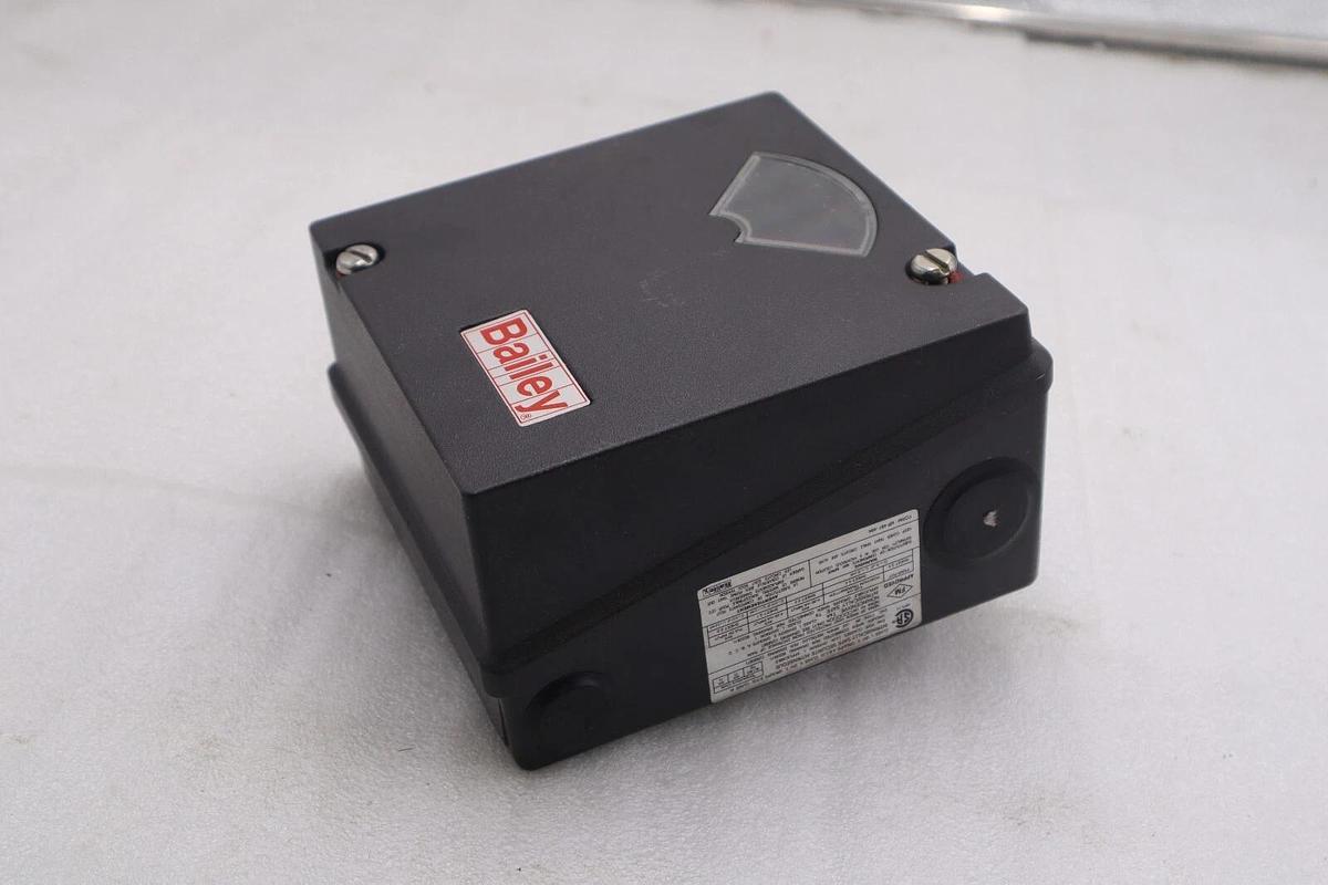 Used Bailey AV232001 I/P Positioner Pneumatic 150 psi max CSQ STOCK 2468