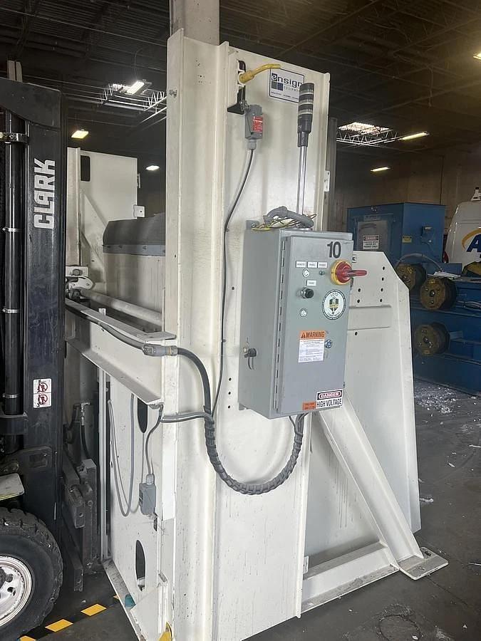 Used 60" WIDE ENSIGN HYDRAULIC BOX DUMPER GAYLORD DUMPER MANUFACTURED 2015