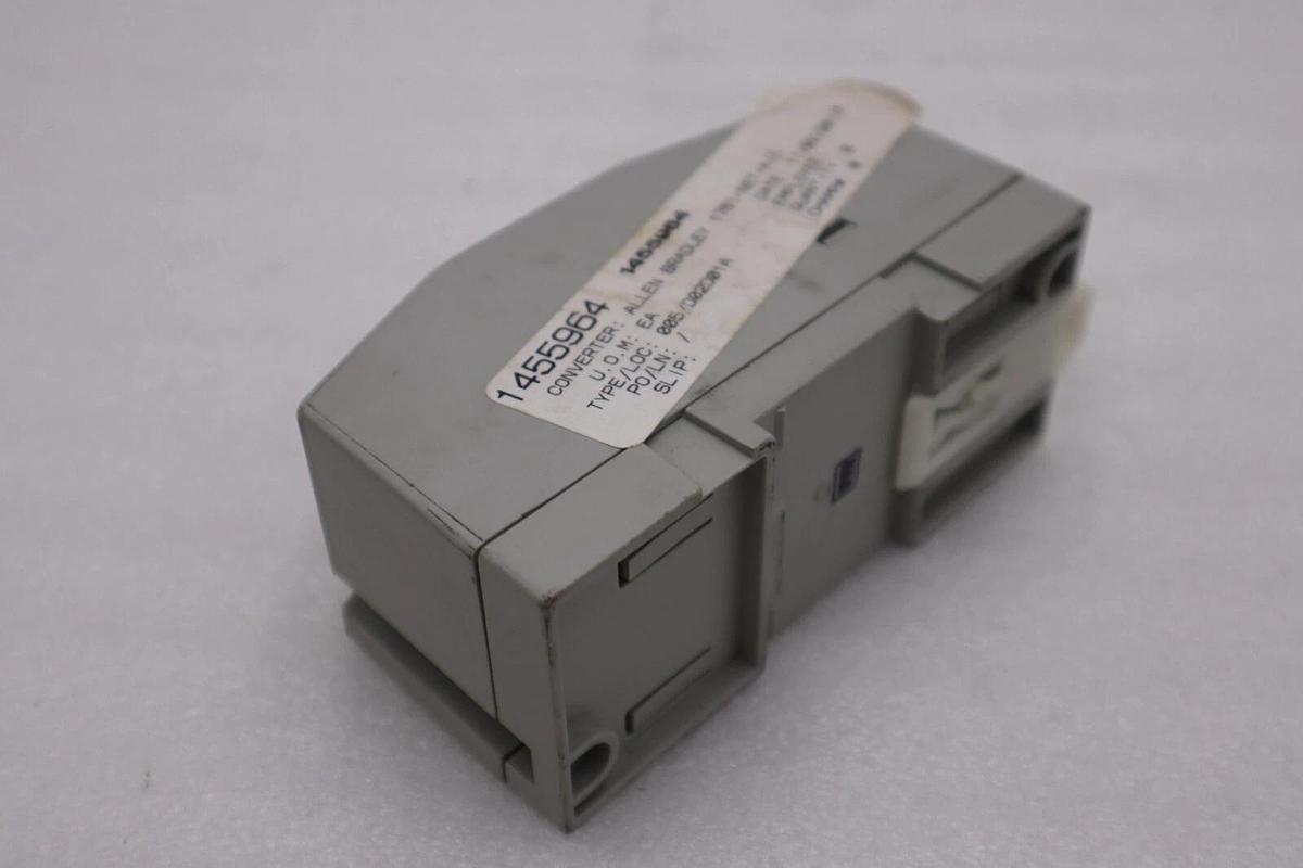 Allen-Bradley 1761-NET-AIC Interface Module Ser B Converter NEW STOCK H667A