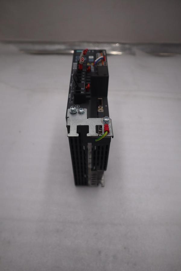 Used SIEMENS 6SL3210-5FE10-4UF0 / 6SL32105FE104UF0 -STOCK H810C