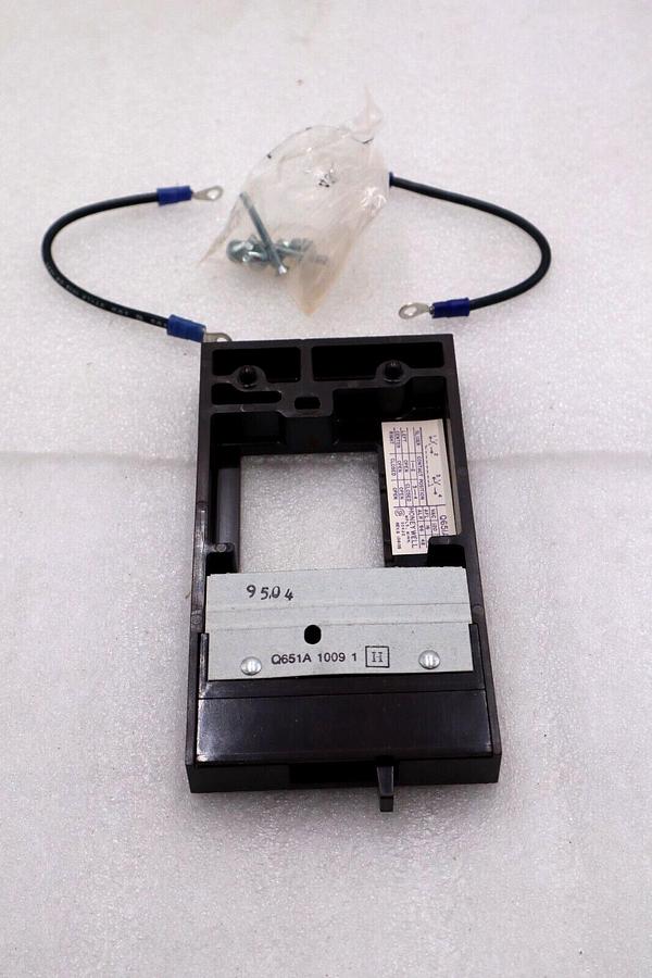 Used HONEYWELL Q651A-1009-1H MULTI SWITCHING SUBBASE 3 POSITION SWITCH #L-795