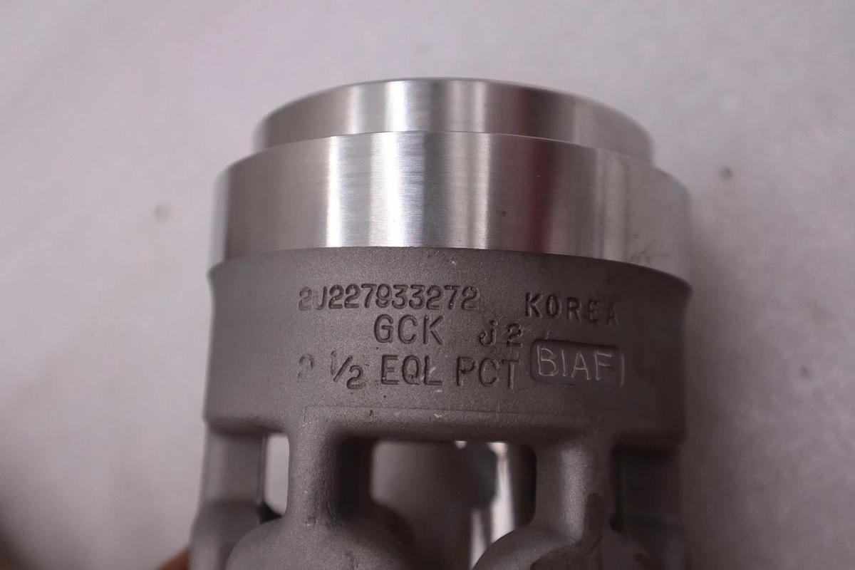 Fisher 2U227933272 Valve Cage 2-1/2in New WITH BOX STOCK 1012B
