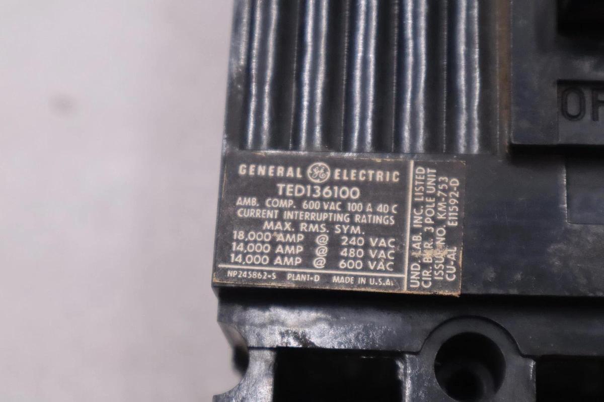 GE TED136100 Molded Case Circuit Breaker 3-Pole STOCK 1013B