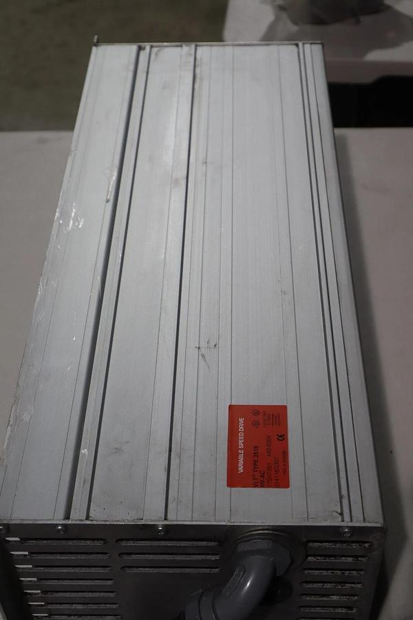 Used Danfoss VLT 3500 Type 3516 Adjustable Frequency Drive 175H7351 15HP STK 801A