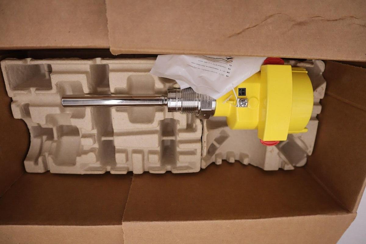 Vega VB61.UDAGRCANX VEGAVIB 61 NEW IN BOX VIBRATING LEVEL SWITCH STOCK G142