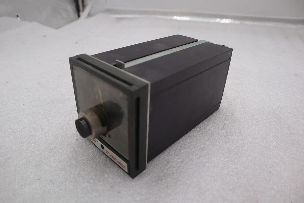 Used CHROMALOX 3800 SERIES CONTROLLER #K-2657
