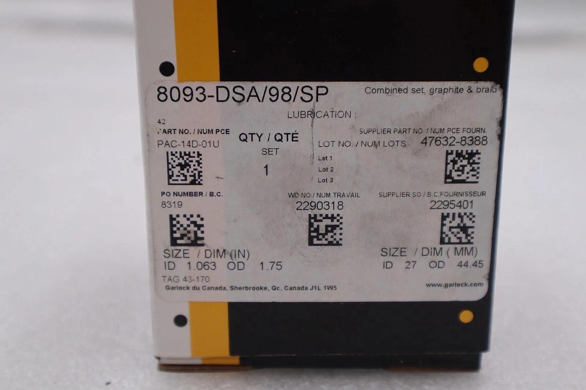 Used GARLOCK 8093-DSA/98/SP GRAPHITE & BRAID STOCK #K-1585A