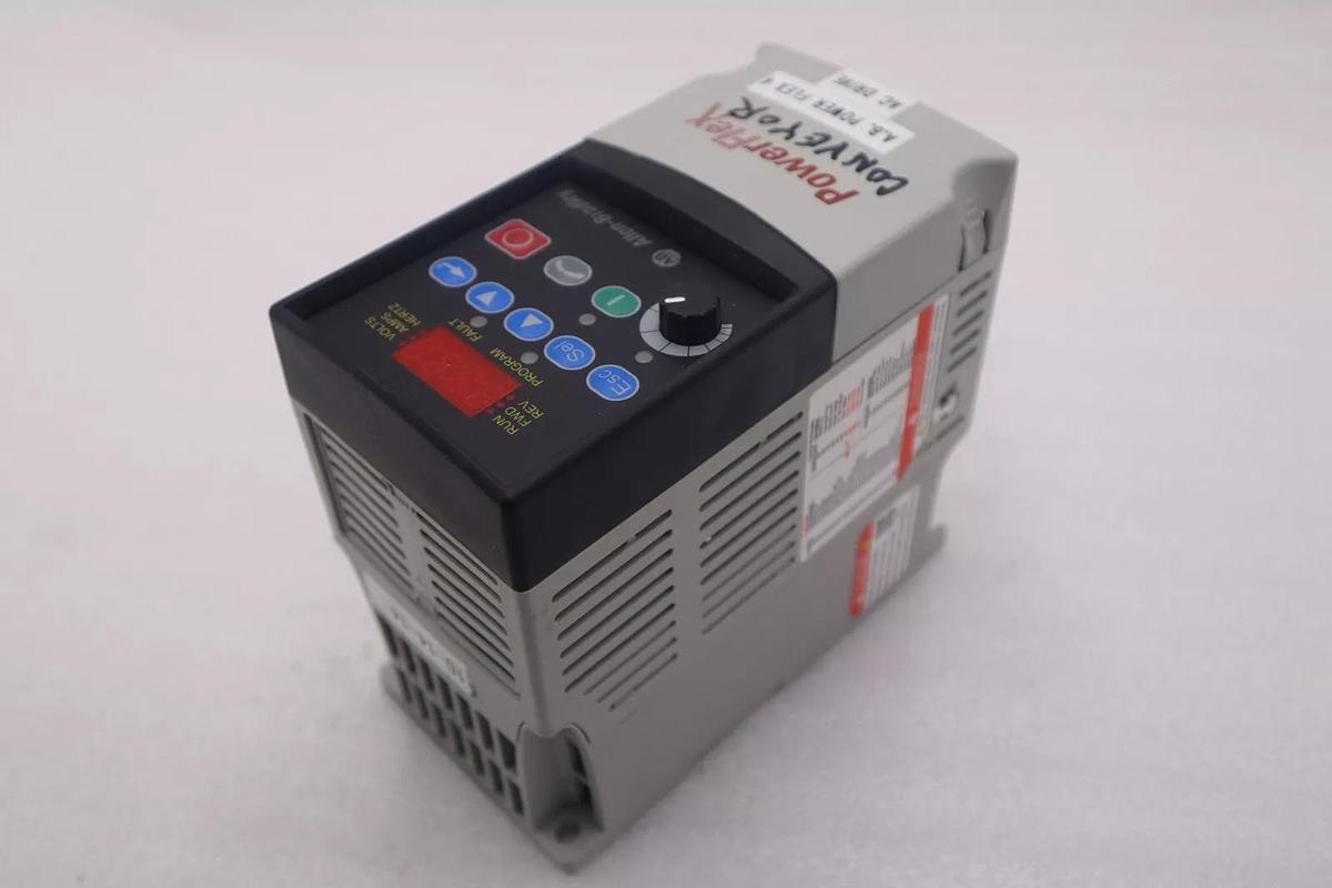 Used AB 22A-D1P4N104 PowerFlex4 AC Drive 22AD1P4N104 SER A ALLEN BRADLEY STOCK B-1381