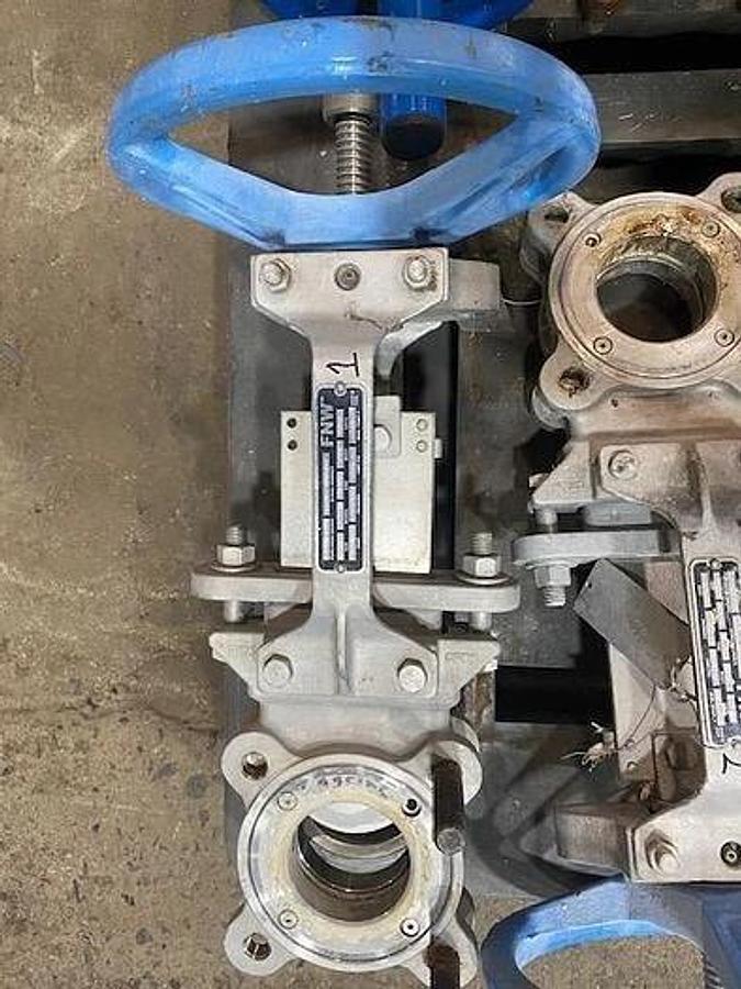 Used FNW MODEL 2020TN 3" SLIDE GATE KNIVE VALVE