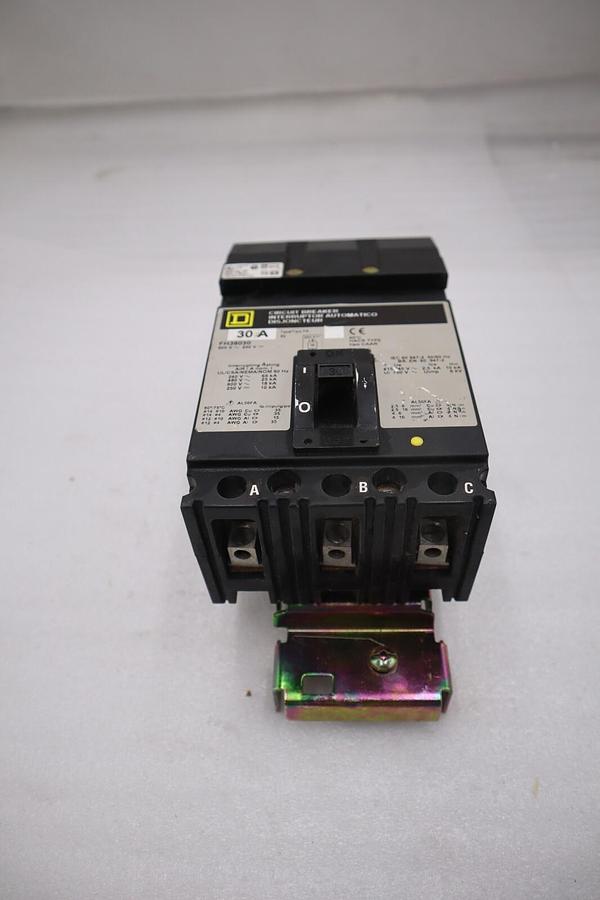 Used Square D FH36030 I-Line Circuit Breaker 600V 3P 3PH 30 AMP STOCK H167