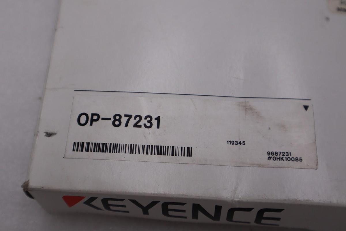 New Keyence OP-87231 ETHERNET CABLE NFPA79 COMPATIBLE M12 MALE 4 PIN STK H649A