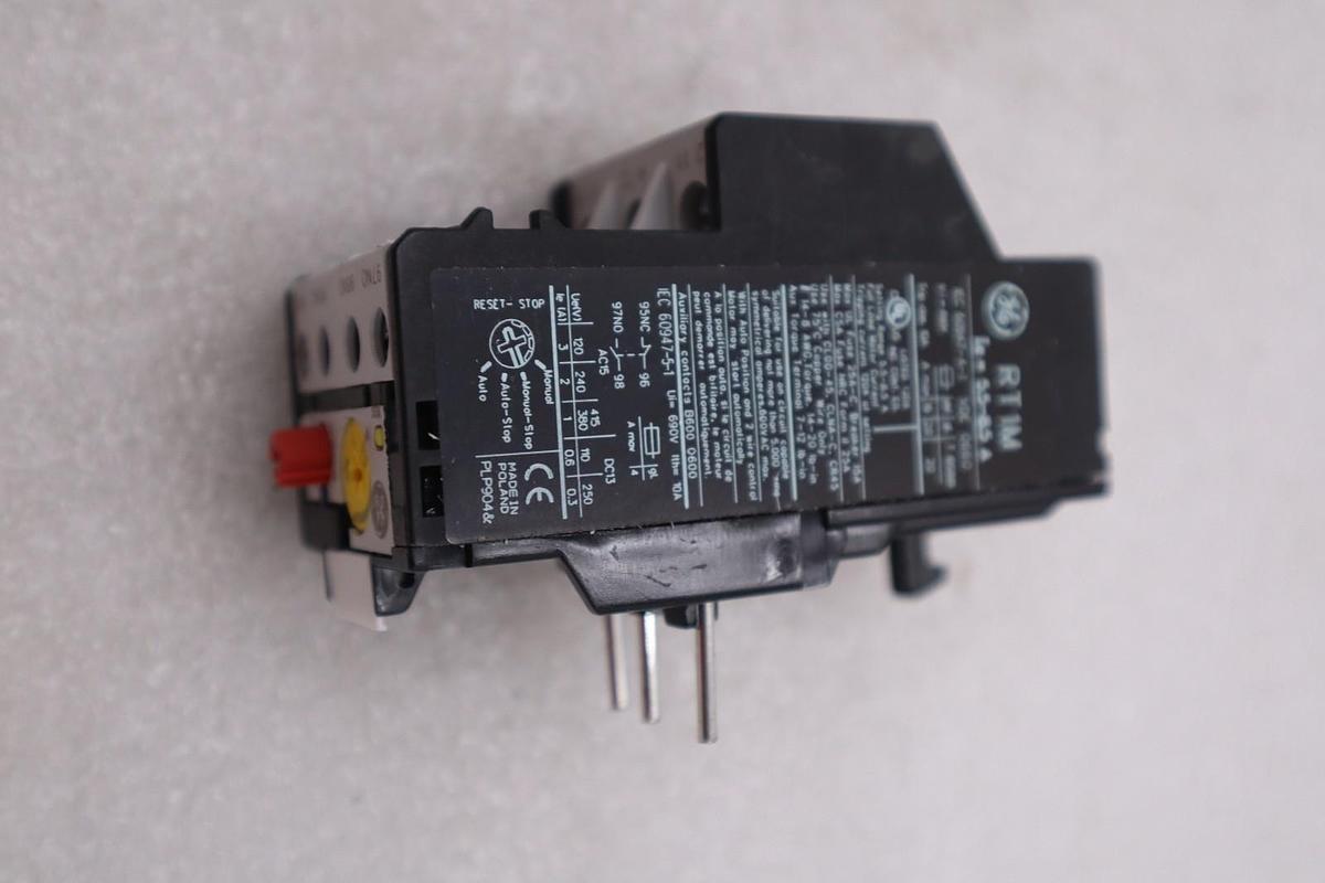 Used NEW OPEN BOX GE RT1M Overload Relay 5.5A - 8.5A STOCK 4826B
