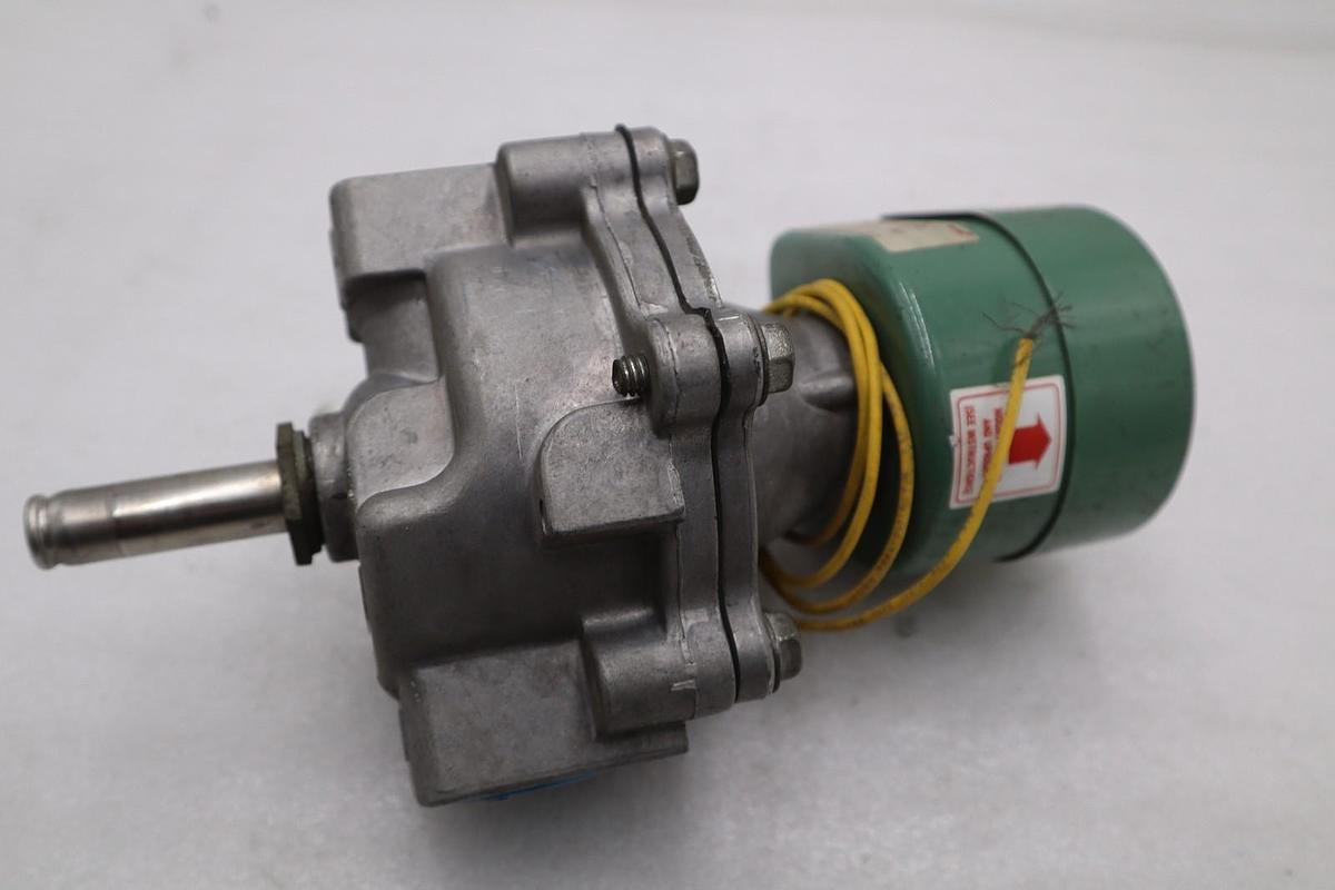 Used Asco 8043A47 Electric Solenoid Valve Pipe Size 1" NPT Coil 120 VAC - STK CC170