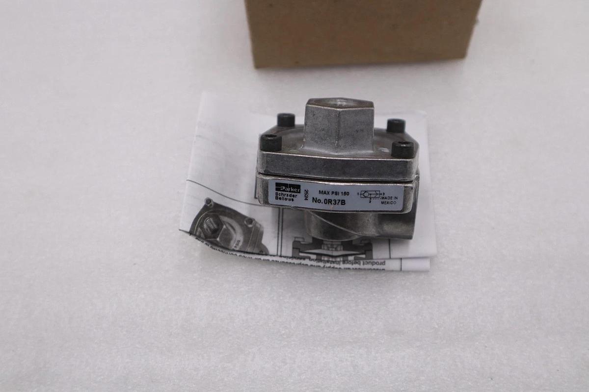 Used PARKER 0R37B 3/8" EXHAUST VALVE MAX PSI 150 - STOCK GF272A