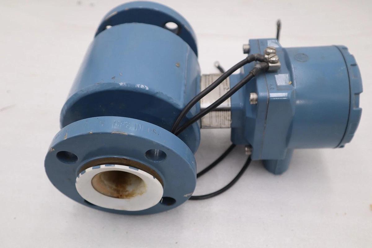 Used Rosemount 8705 Series 8705THA010C1M0B3Q4Q5Q8 Magnetic Flowtube STOCK H1921