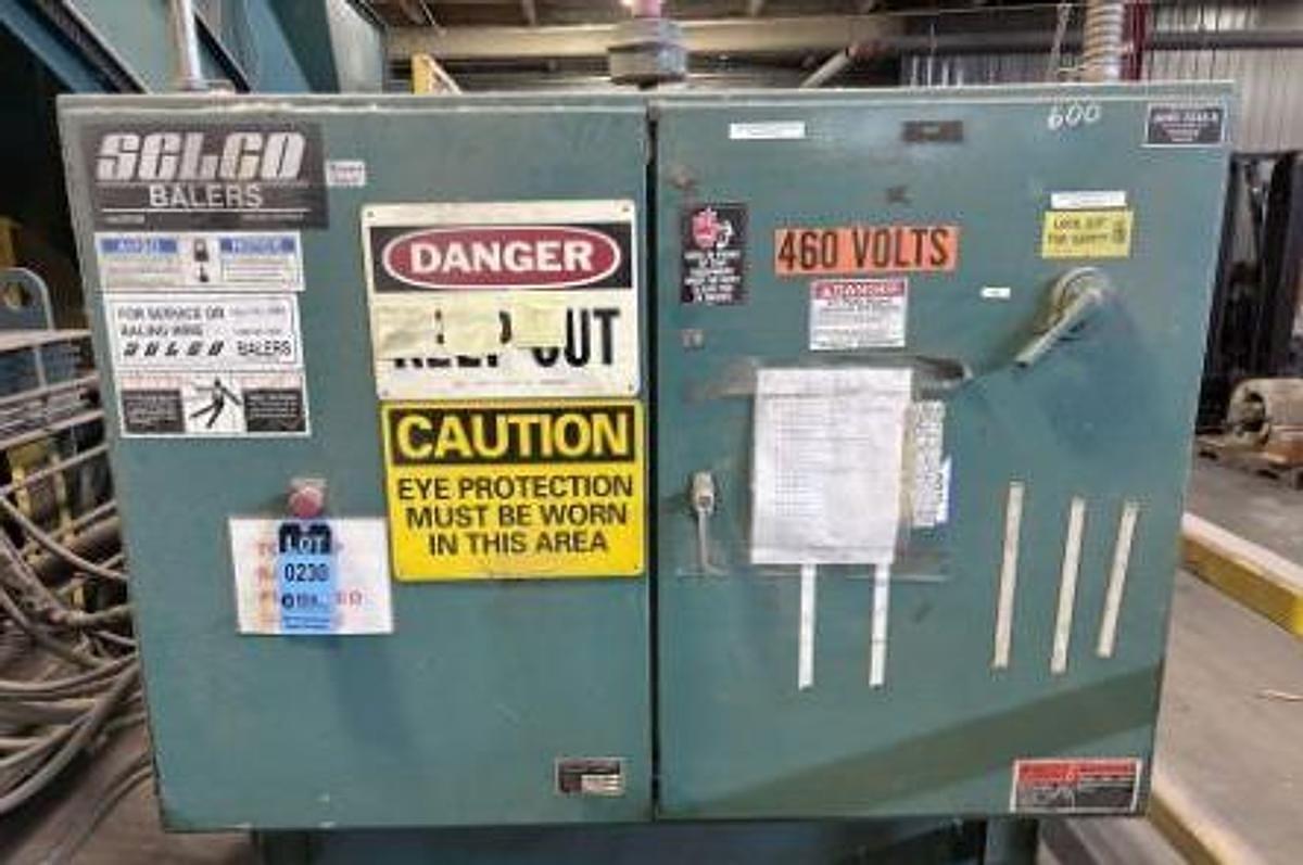 Used SELCO MODEL HLO-128A50T HORIZONTAL AUTOTIE BALER WITH CONVEYOR 50HP 8" CYLINDER