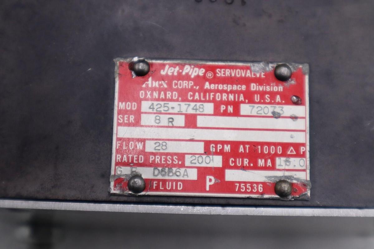Used UNITED SERVO PARKER 75250-72073 / 425-1748 NEVER USED SERVO VALVE STOCK G58A