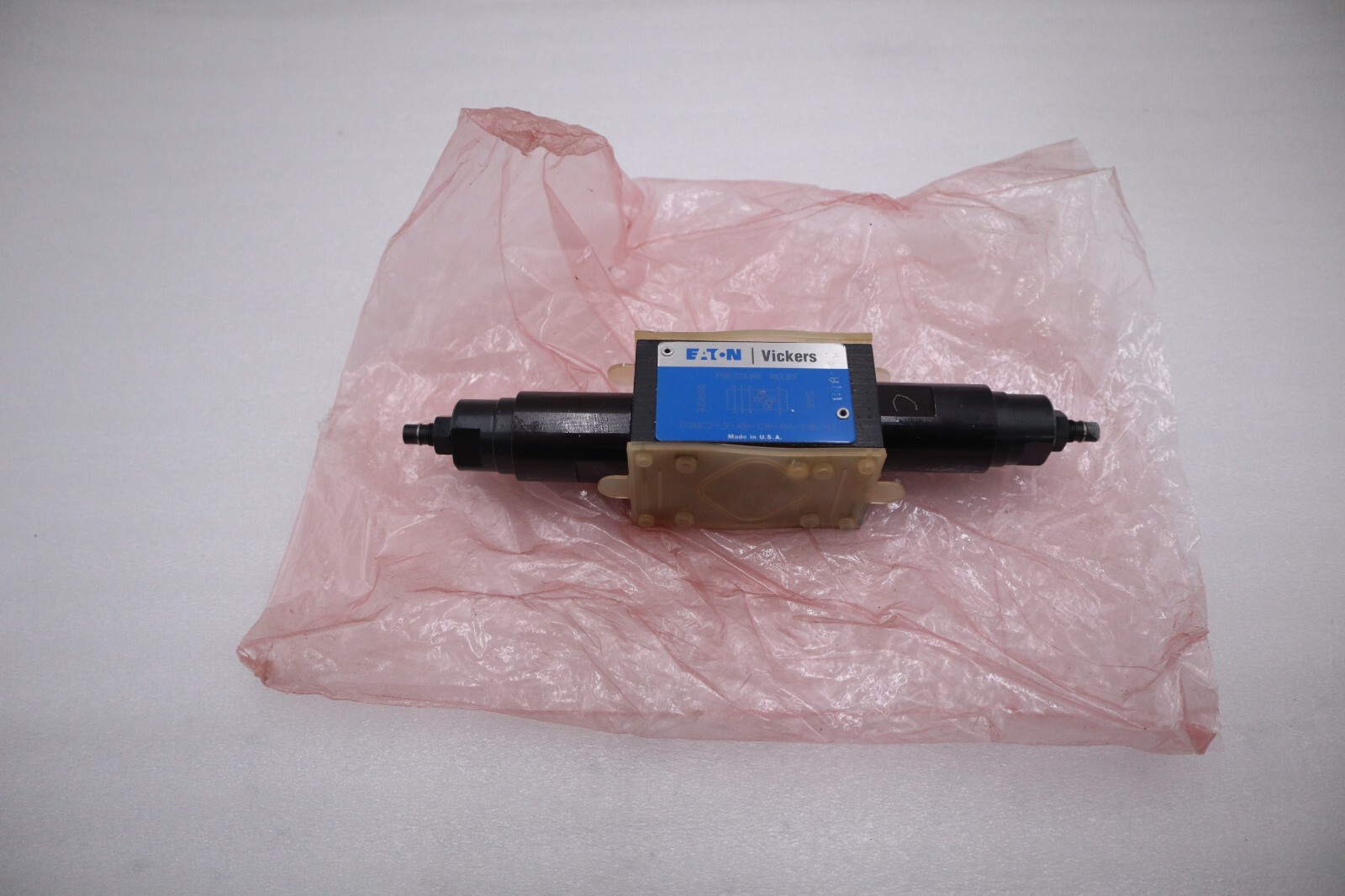 Used NEW VICKERS DGMC2-3-AB-CW-BA-CW-41 PRESSURE RELIEF VALVE DGMC23ABCWBACW41 #G750A