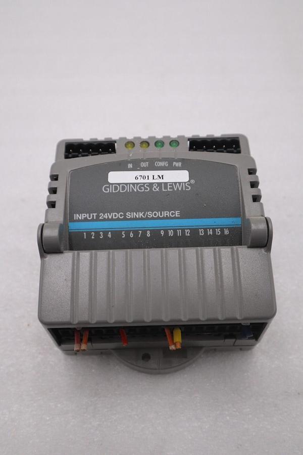 Used GIDDINGS & LEWIS M.1300.7372 R1 Input Module 24VDC SINK/SOURCE STOCK 647-D